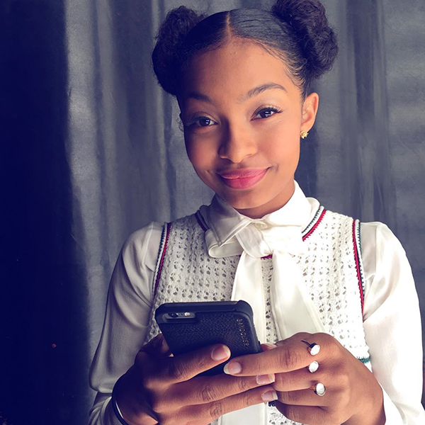 Black Girl Magic: Yara Shahidi Took The Best Natural Hair Selfies This Year
